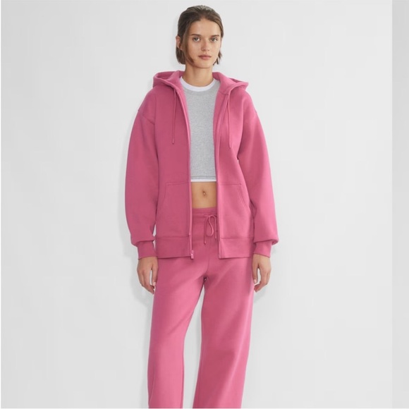 Aritzia Tops - Aritzia Sweatfleece cozy fleece ZipUp Sweatshirt Hoodie Berry Pink boyfriend fit